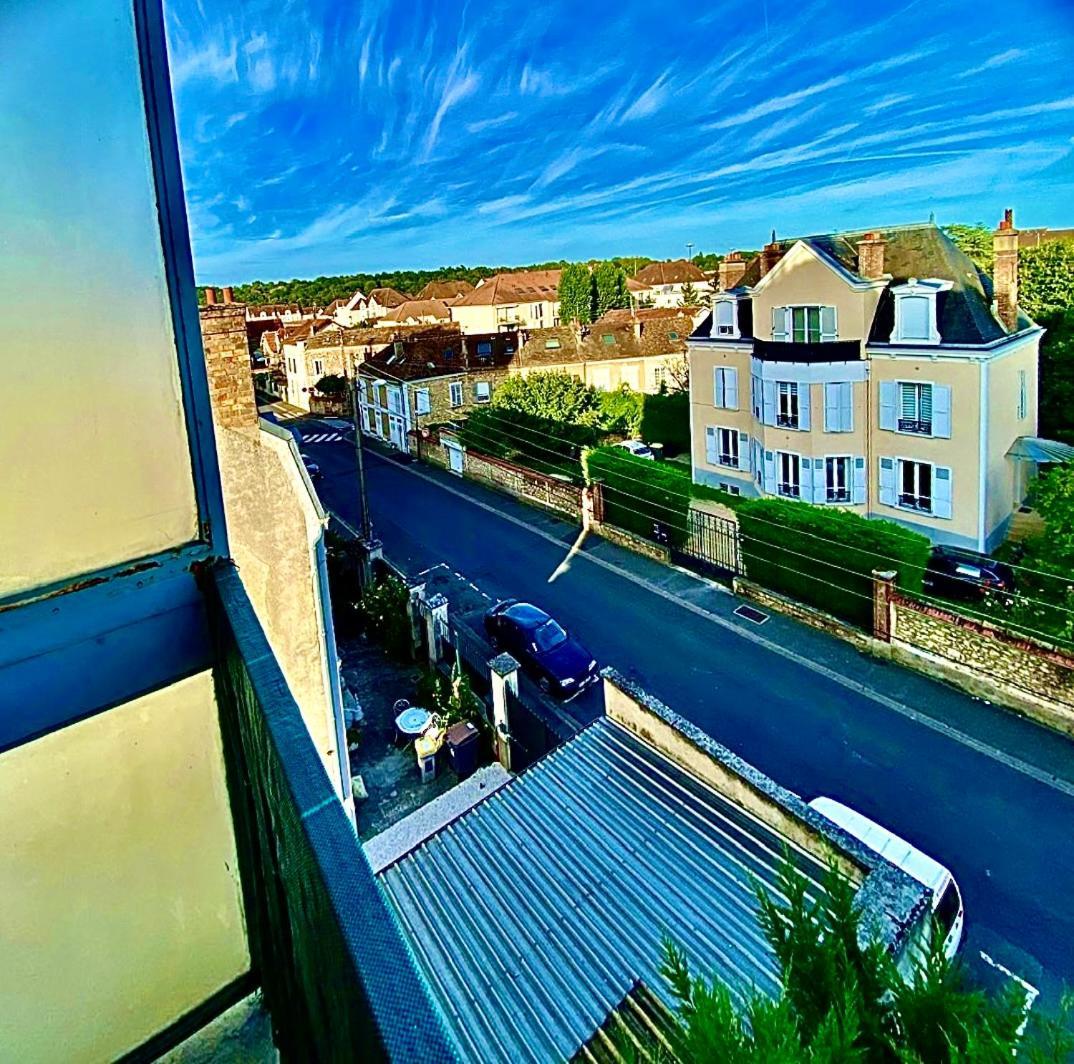Appartement Proche Gare Et Centre Ville Melun Exteriör bild