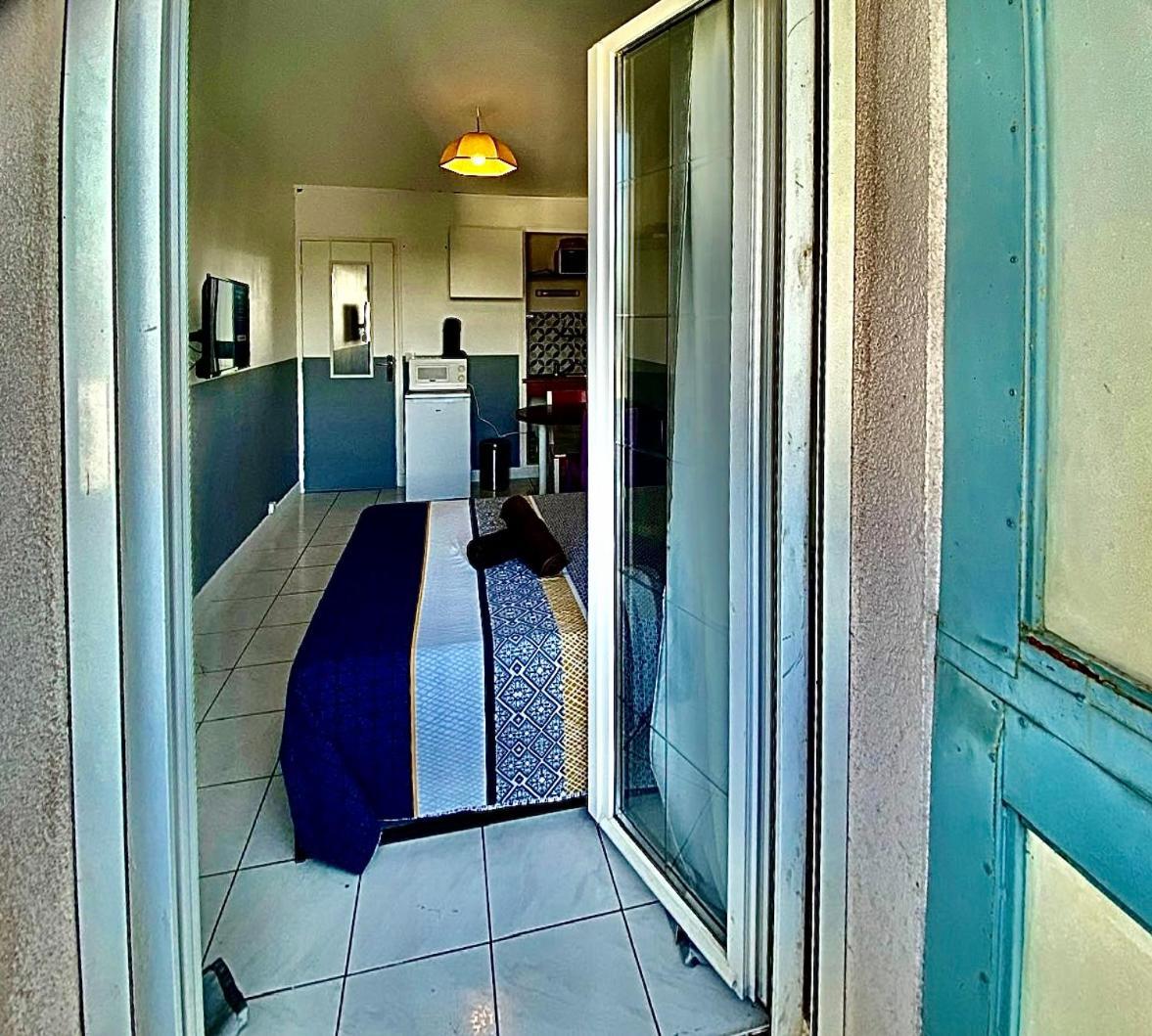 Appartement Proche Gare Et Centre Ville Melun Exteriör bild