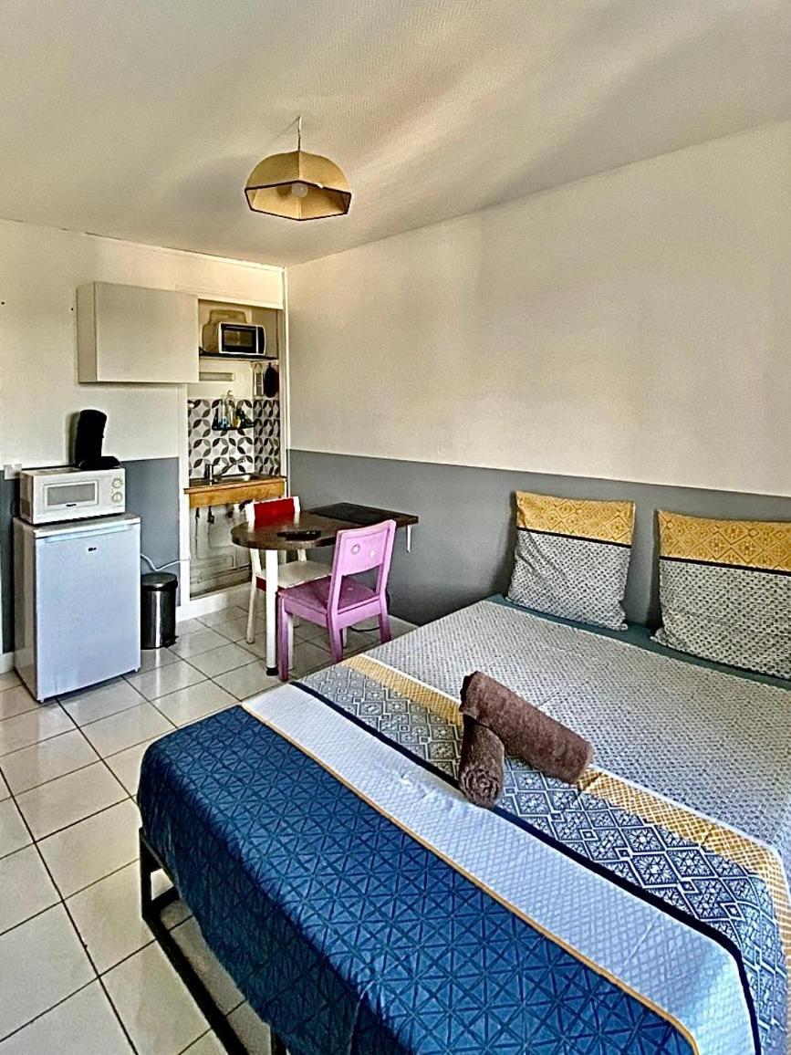 Appartement Proche Gare Et Centre Ville Melun Exteriör bild
