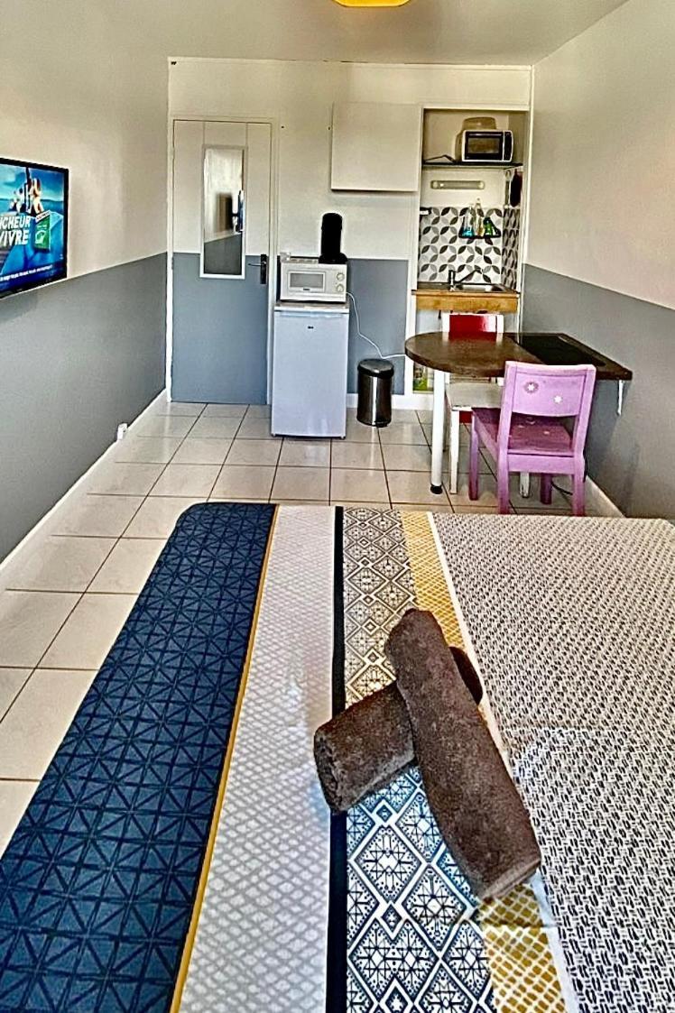 Appartement Proche Gare Et Centre Ville Melun Exteriör bild