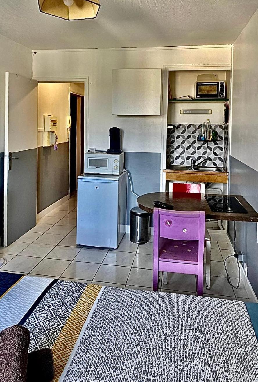 Appartement Proche Gare Et Centre Ville Melun Exteriör bild